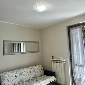 Easy Airport Apartament